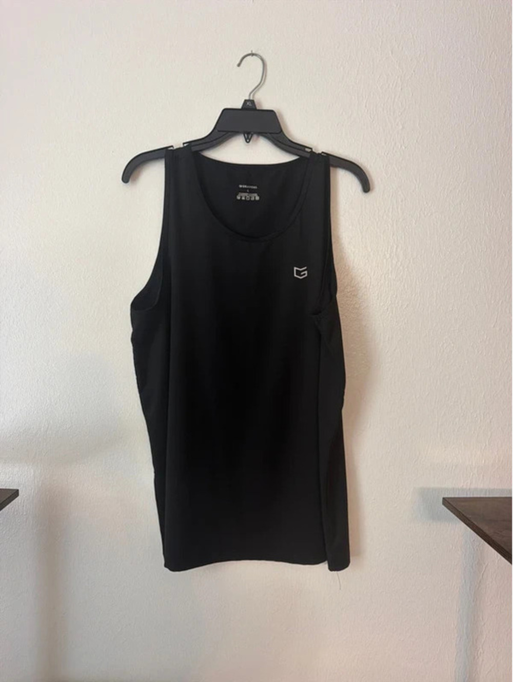 Gradual- Black Athletic Tank Top
